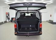 Volkswagen Multivan 12