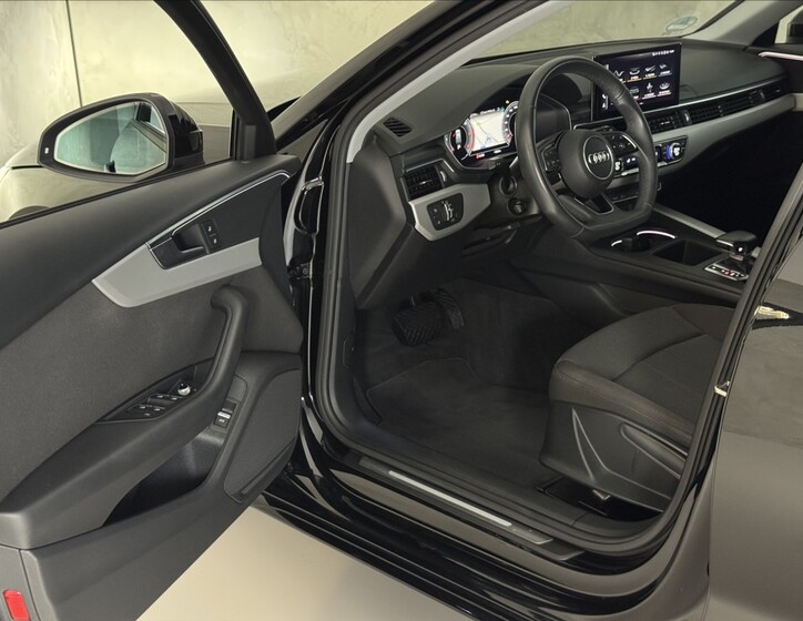 Audi A4 21