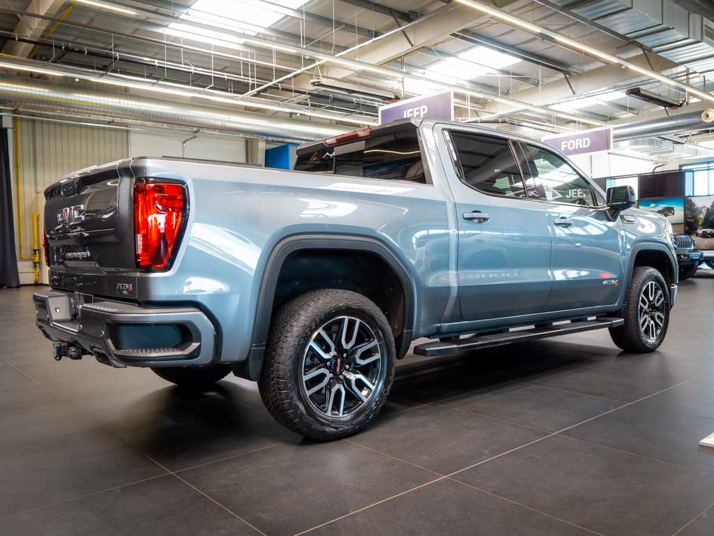 GMC Sierra