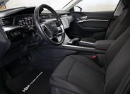 Audi e-tron 10