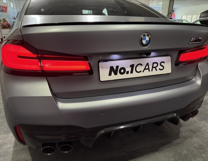 BMW M5 29