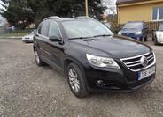 Volkswagen Tiguan 1