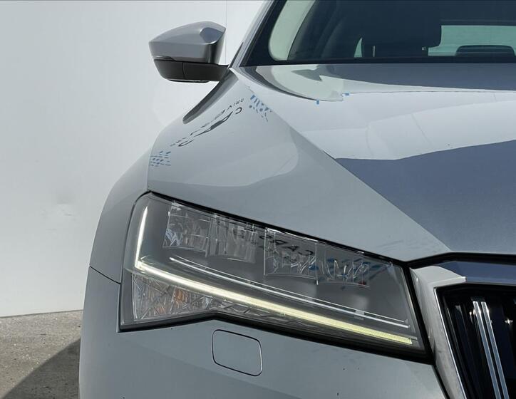 Škoda Superb 21