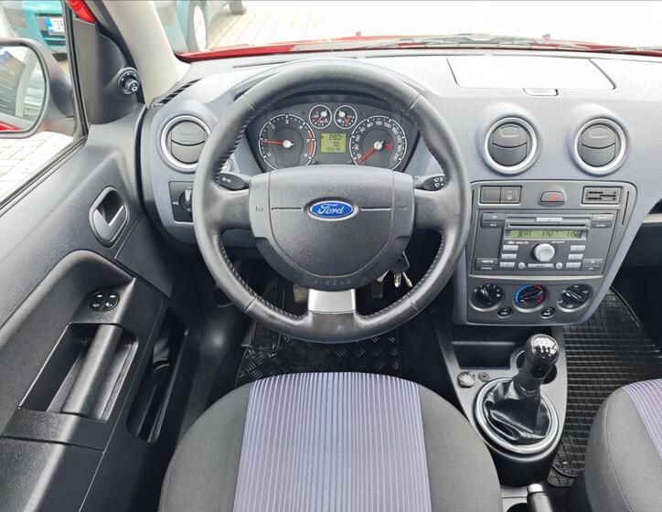 Ford Fusion 16