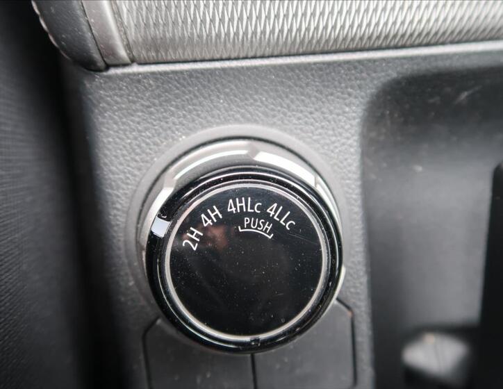 Mitsubishi L200 23