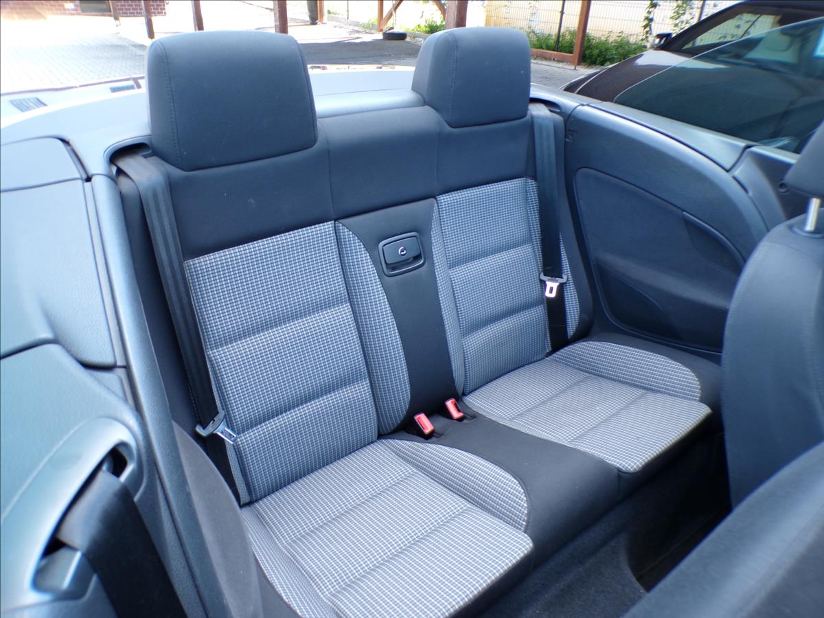 Volkswagen EOS
