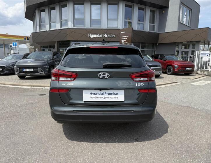 Hyundai i30 8