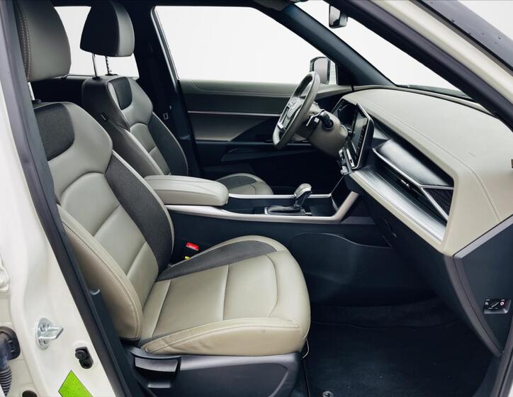 SsangYong Torres 19
