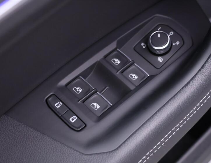 Volkswagen Touareg 19