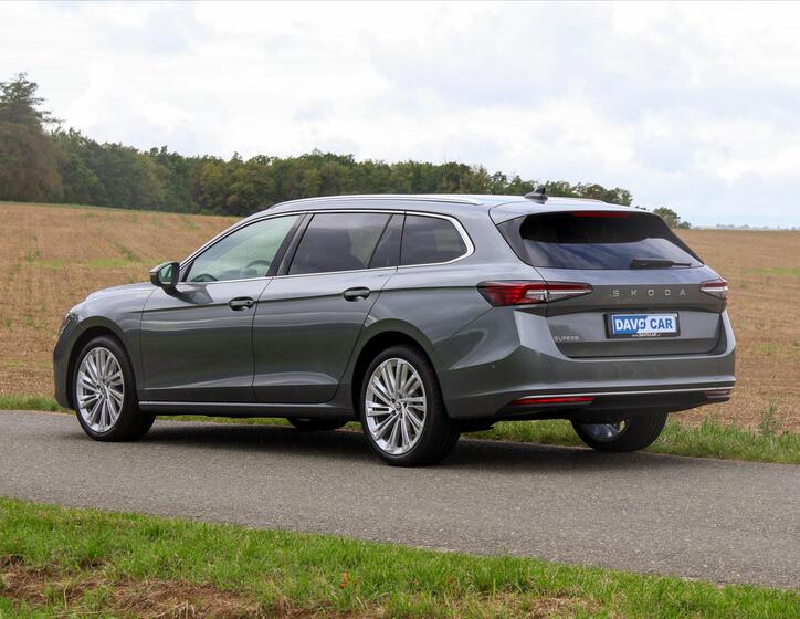 Škoda Superb 5