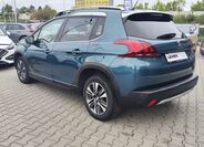 Peugeot 2008 7