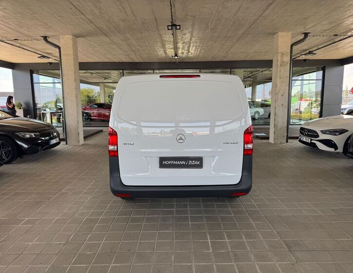 Mercedes-Benz Vito 6