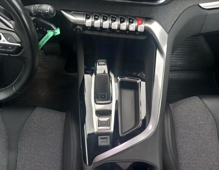 Peugeot 3008 11