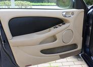 Jaguar X-Type 18