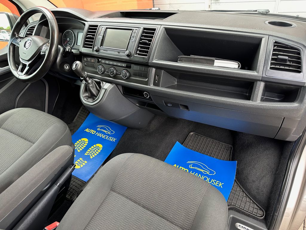 Volkswagen Caravelle