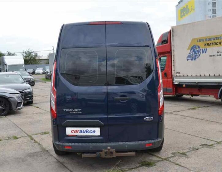Ford Transit 5