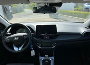 Hyundai i30 18
