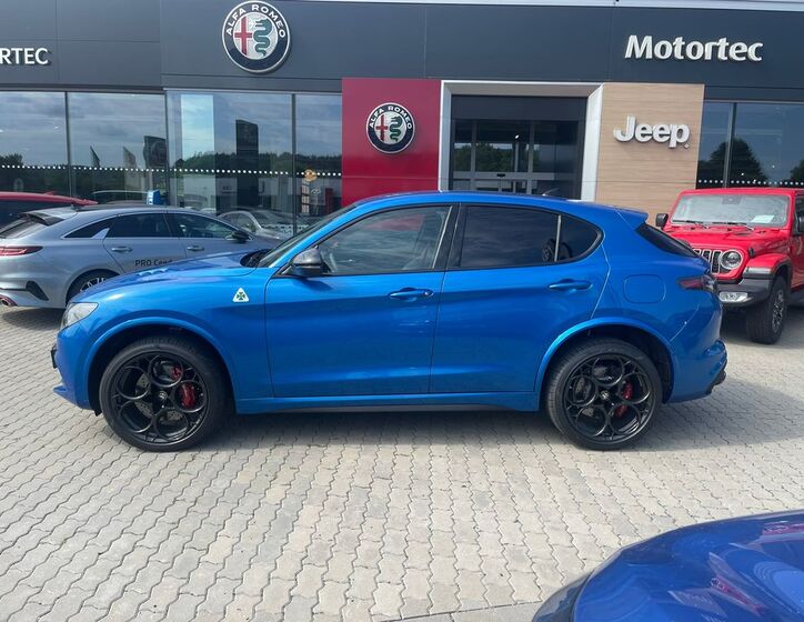 Alfa Romeo Stelvio 2