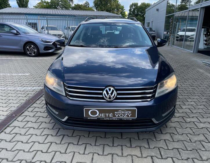 Volkswagen Passat 2
