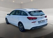 Hyundai i30 4