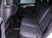 Volkswagen Touareg 18
