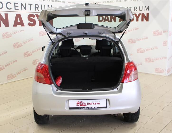 Toyota Yaris 7