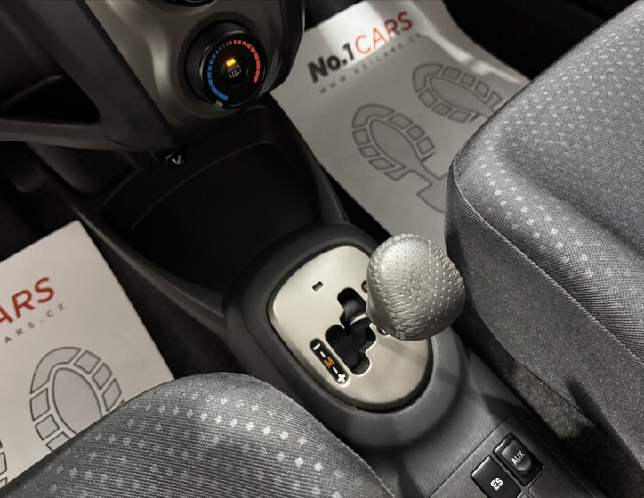 Toyota Yaris 11
