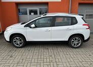 Peugeot 2008 4