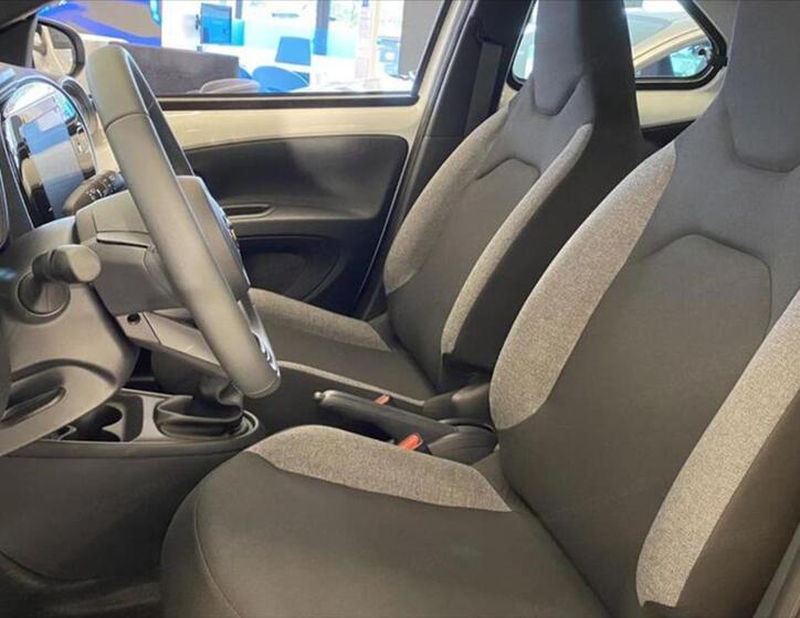 Toyota Aygo 6