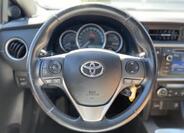 Toyota Auris 14