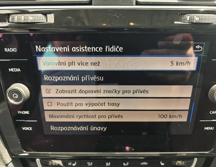 Volkswagen Golf 19