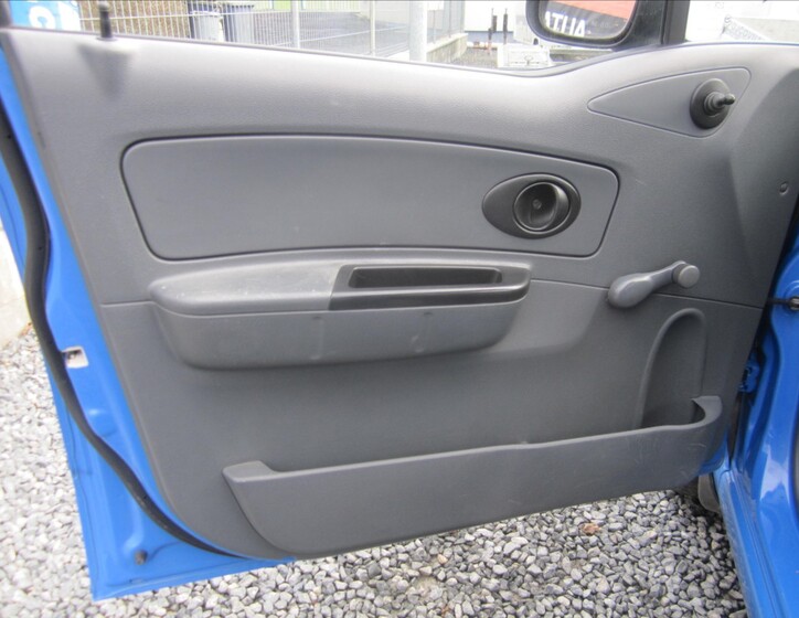 Chevrolet Spark 14