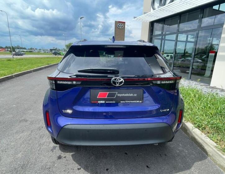 Toyota Yaris Cross 9