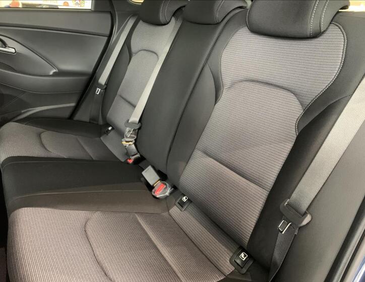 Hyundai i30 13