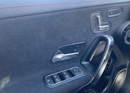 Mercedes-Benz CLA 7