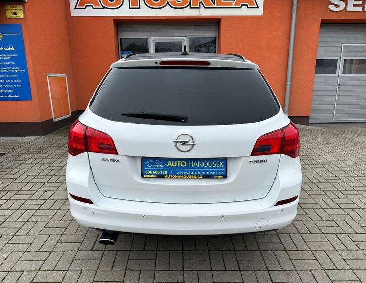 Opel Astra 6