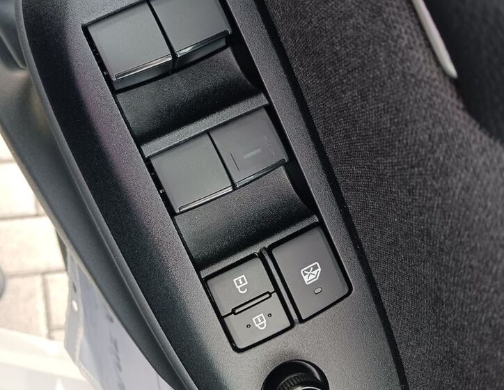 Toyota Yaris 25