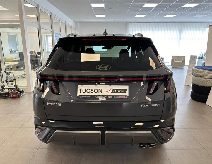 Hyundai Tucson 4