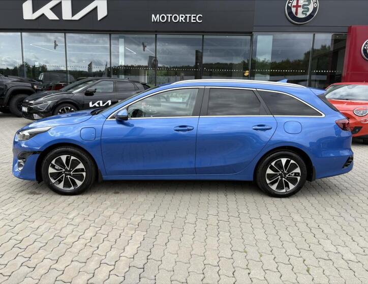 KIA Ceed 4