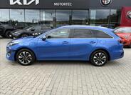 KIA Ceed 4