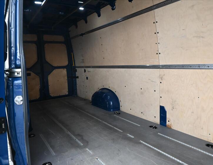 Volkswagen Crafter 26