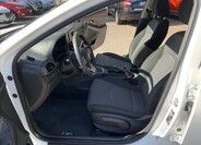 Hyundai i30 13