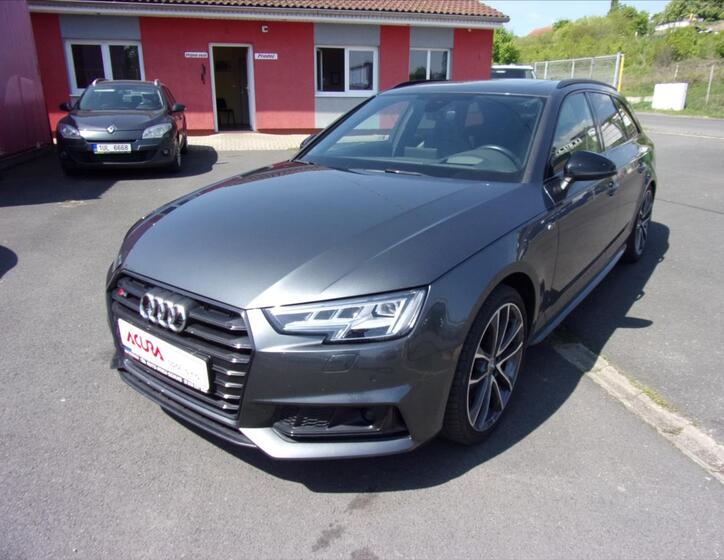 Audi S4 7