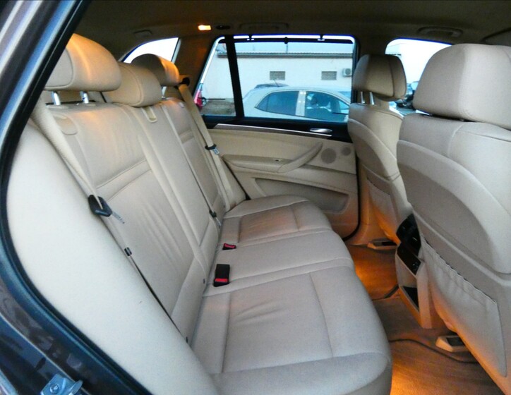 BMW X5 11