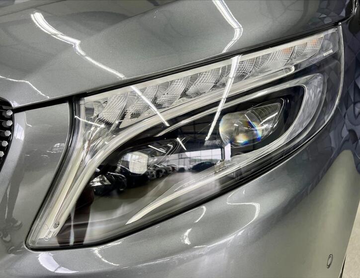 Mercedes-Benz Třídy V 8