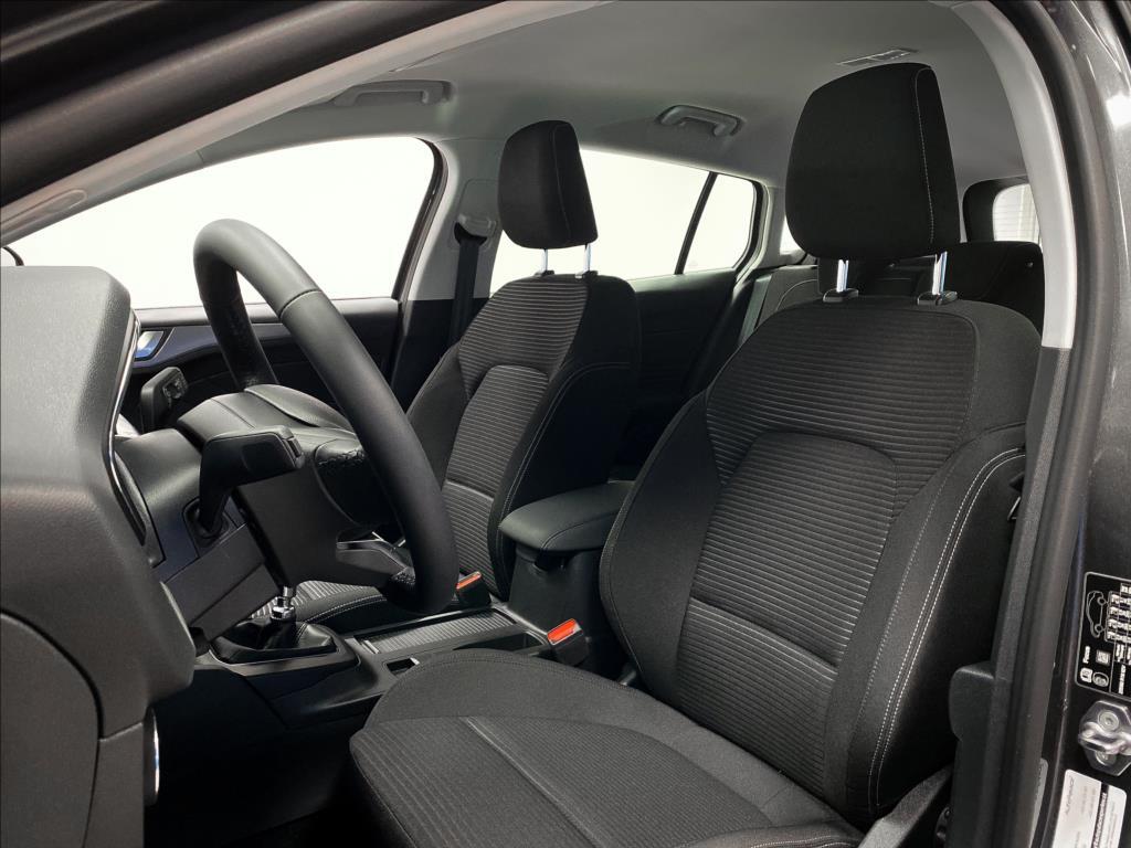 Ford Focus 11