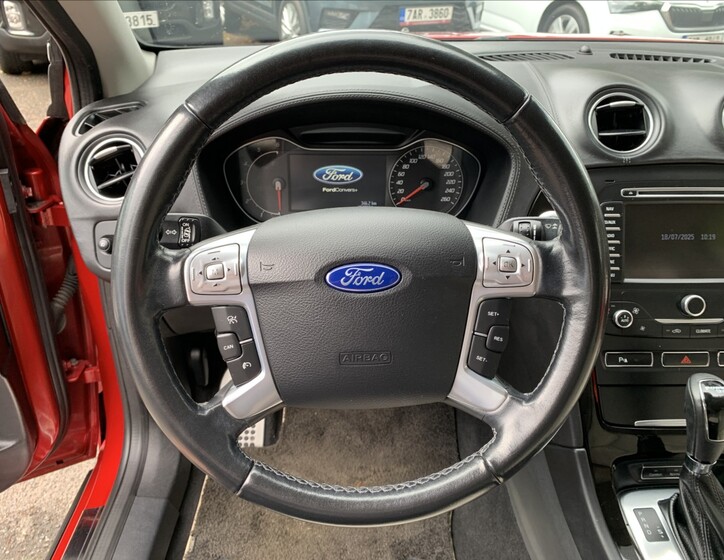 Ford Mondeo 10