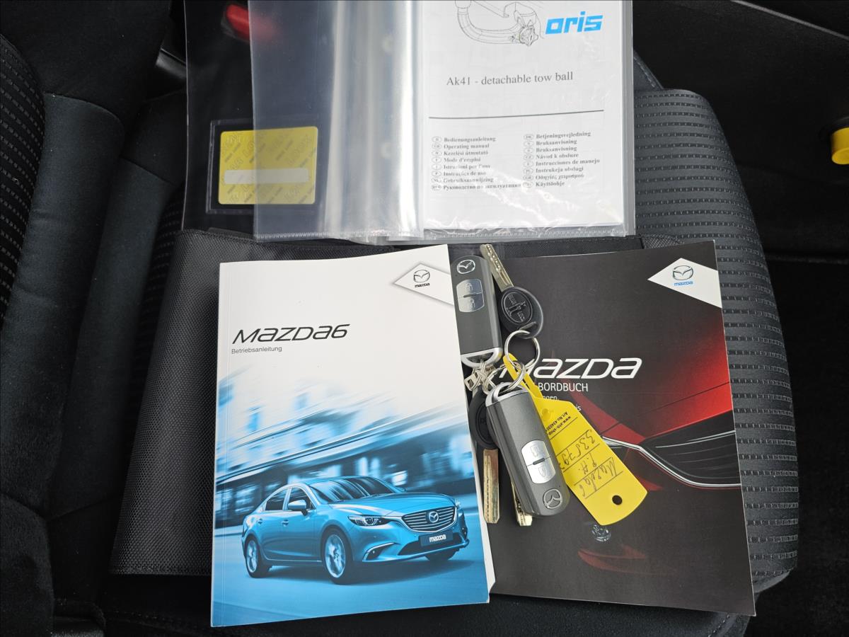 Mazda 6