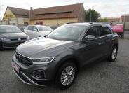 Volkswagen T-Roc 3