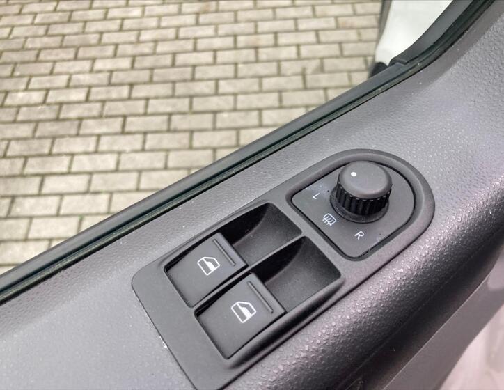 Volkswagen Transporter 16